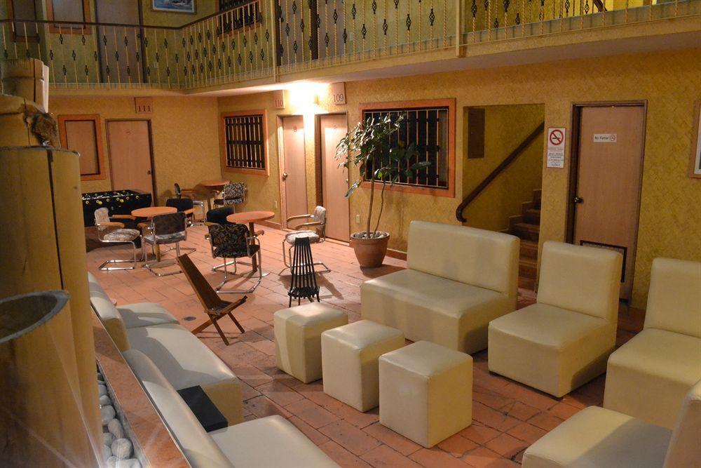 Hotel Capital O Valencia 2*